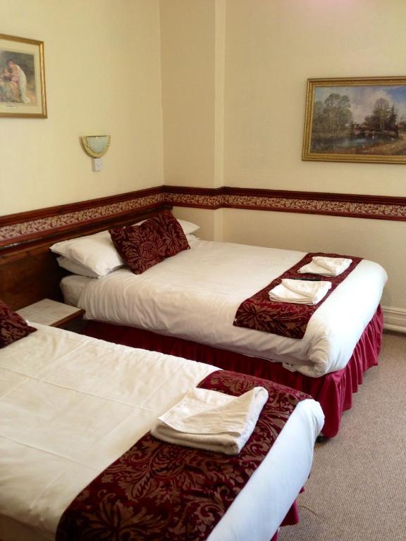 Penrhys Hotel Cardiff Eksteriør billede